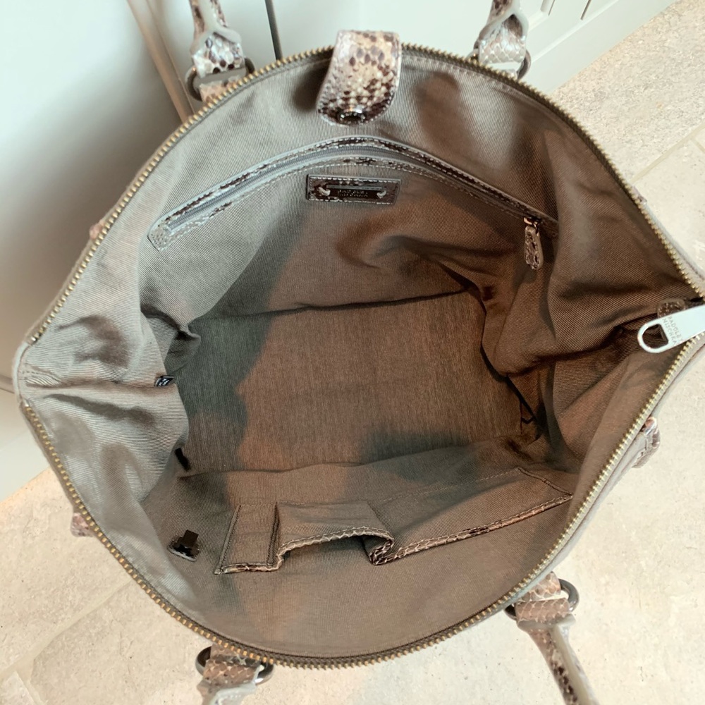 Badgley Mischka Gray Flannel Tote w/Snakeskin Trim - Picture 3 of 6